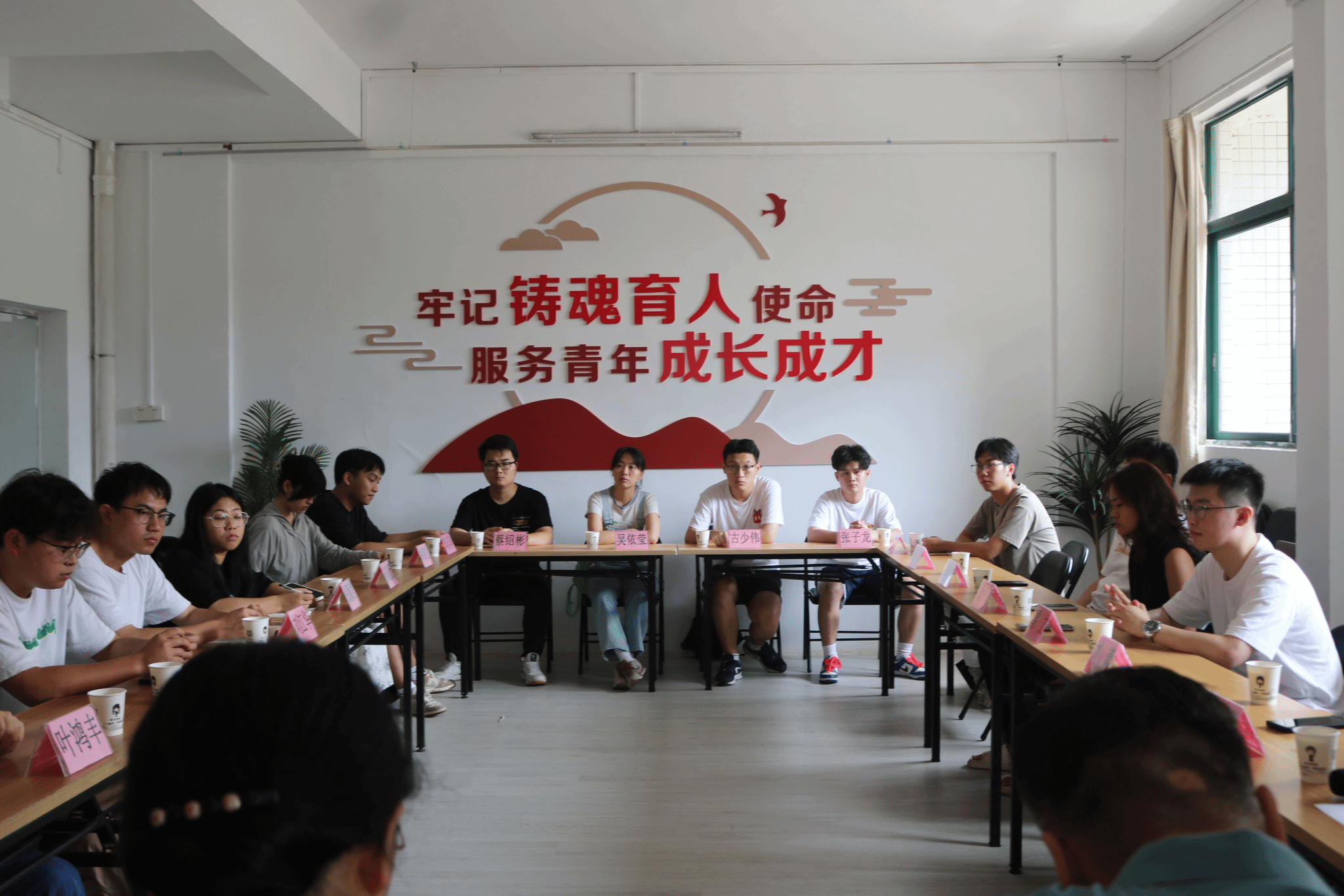 D6CA239B5A935DDB4AD274E9DAB_EA62CDBD_E7137.png?e= D6CA239B5A935DDB4AD274E9DAB_EA62CDBD_E7137.png?e=