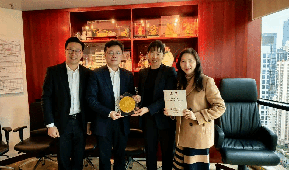 10233C8009428C9BD225B624BB1_49C00024_3C5EB