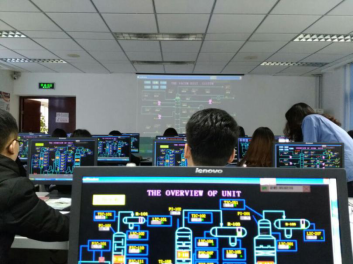 C6563A52572F889E7C96FC5B4CF_92D4C9E8_5B3E4 5B3E4