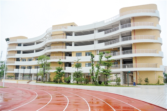 EDBA3CB4FC4DCA9D2E1D979AB1F_69FB4DD1_2B100