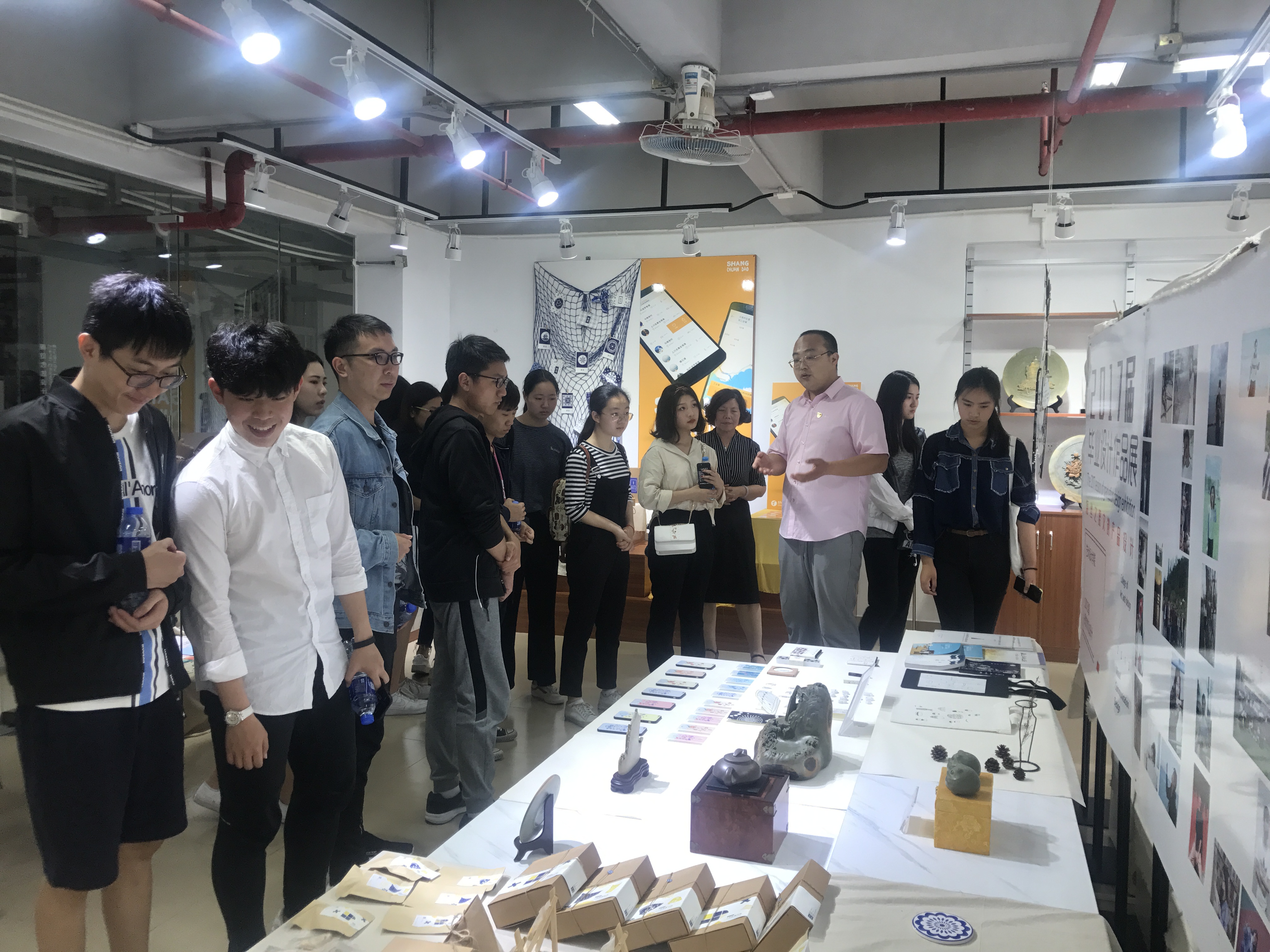 3F23CFD61BE481FA0496DB87051_F0110D89_22F900