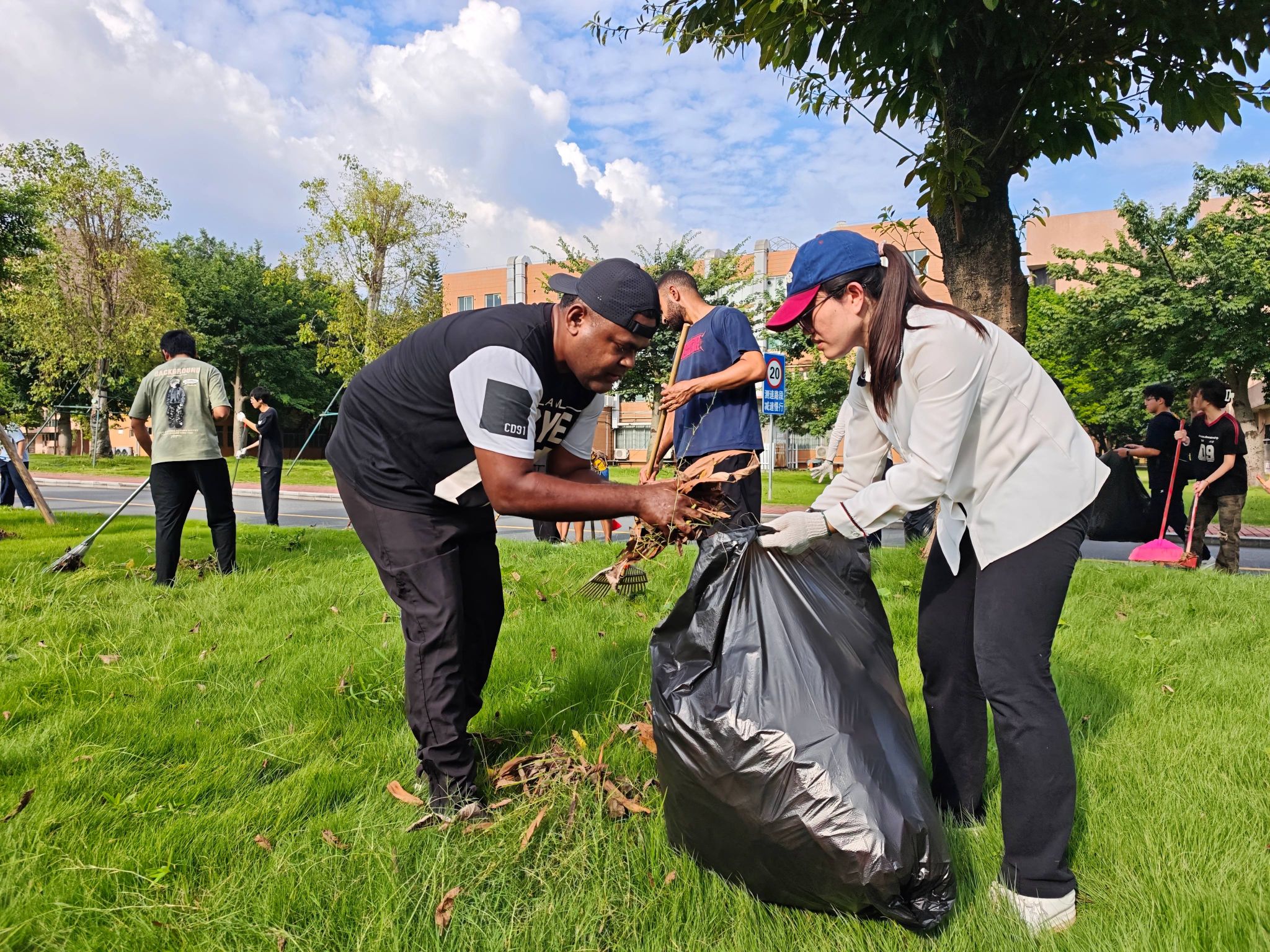 �����˶�