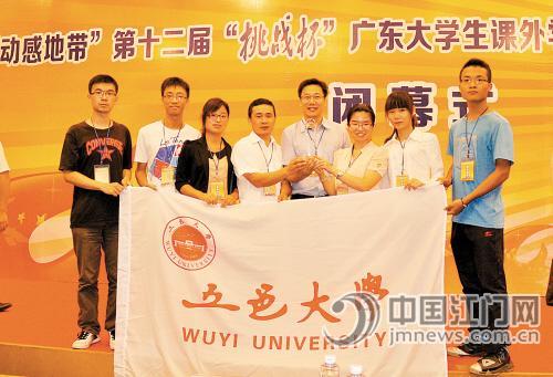 A13673F8B1B7A1518F22818B577_8470BD7A_8F9C.jpg?e= A13673F8B1B7A1518F22818B577_8470BD7A_8F9C.jpg?e=