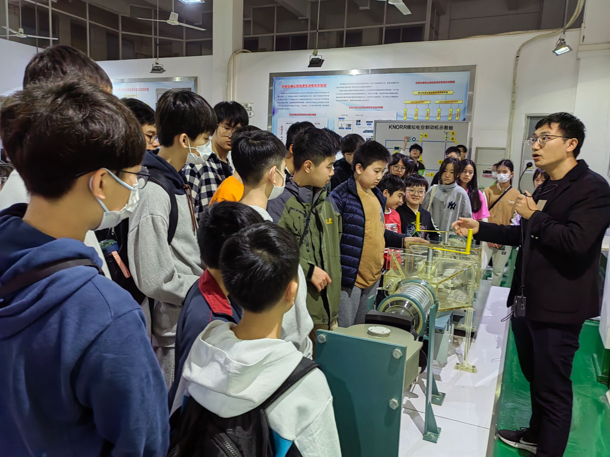 8DA2D043A065C23A8883CE6DDDF_72E503AC_5BA73