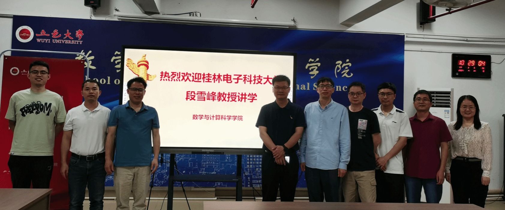 01FCDE81C72A508BF35450A460F_B0894804_24396 01FCDE81C72A508BF35450A460F_B0894804_24396