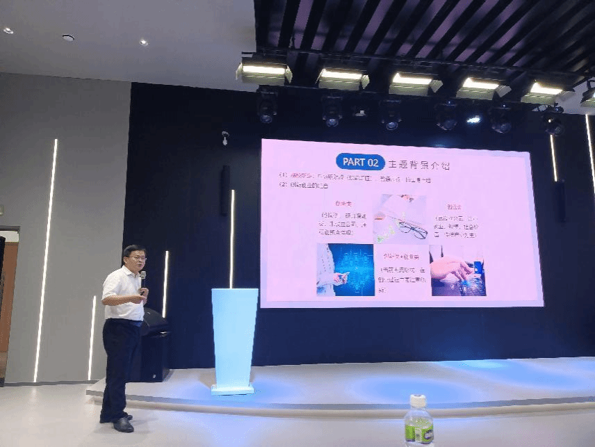 0D7F82B0C164D10E6A8537DC955_7B126E48_2A705