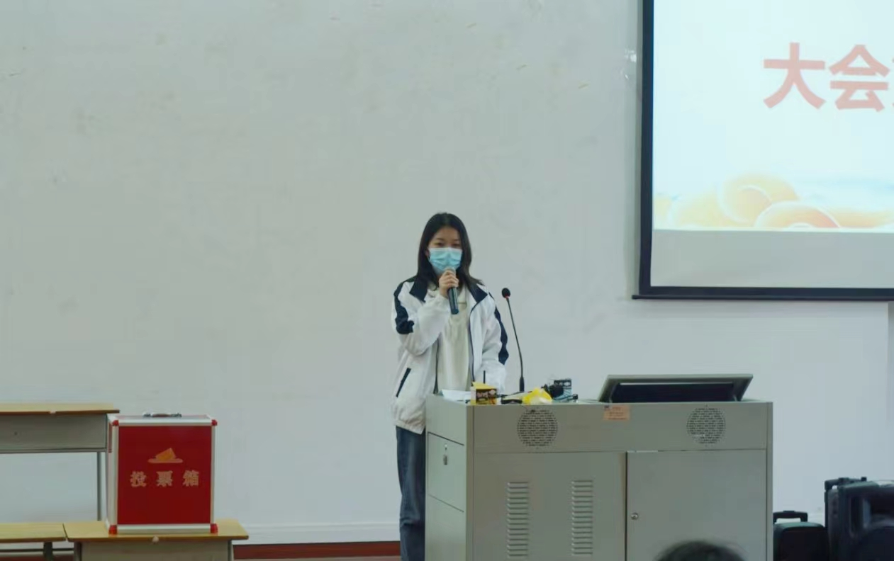 2D6C470BAD5A8DD813A682B0698_59F2633D_5F0DD