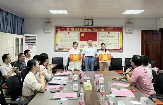 A835CAADAEEE5FD0825D6EEA88C_619DD416_4BE25