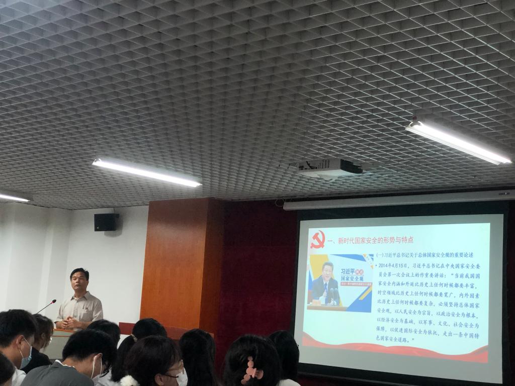 3311BA69559A8B95B75F4DFF9CA_EAD59691_1A957