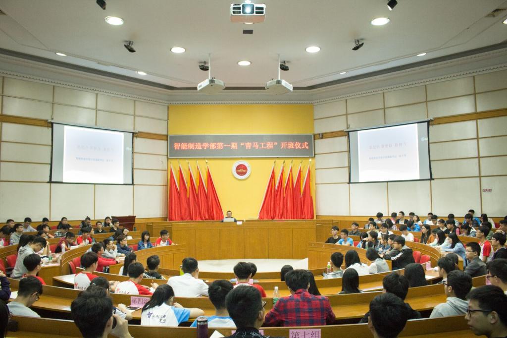 7AF6246953FF9D585323F0B5FEF_E504D48C_180EF