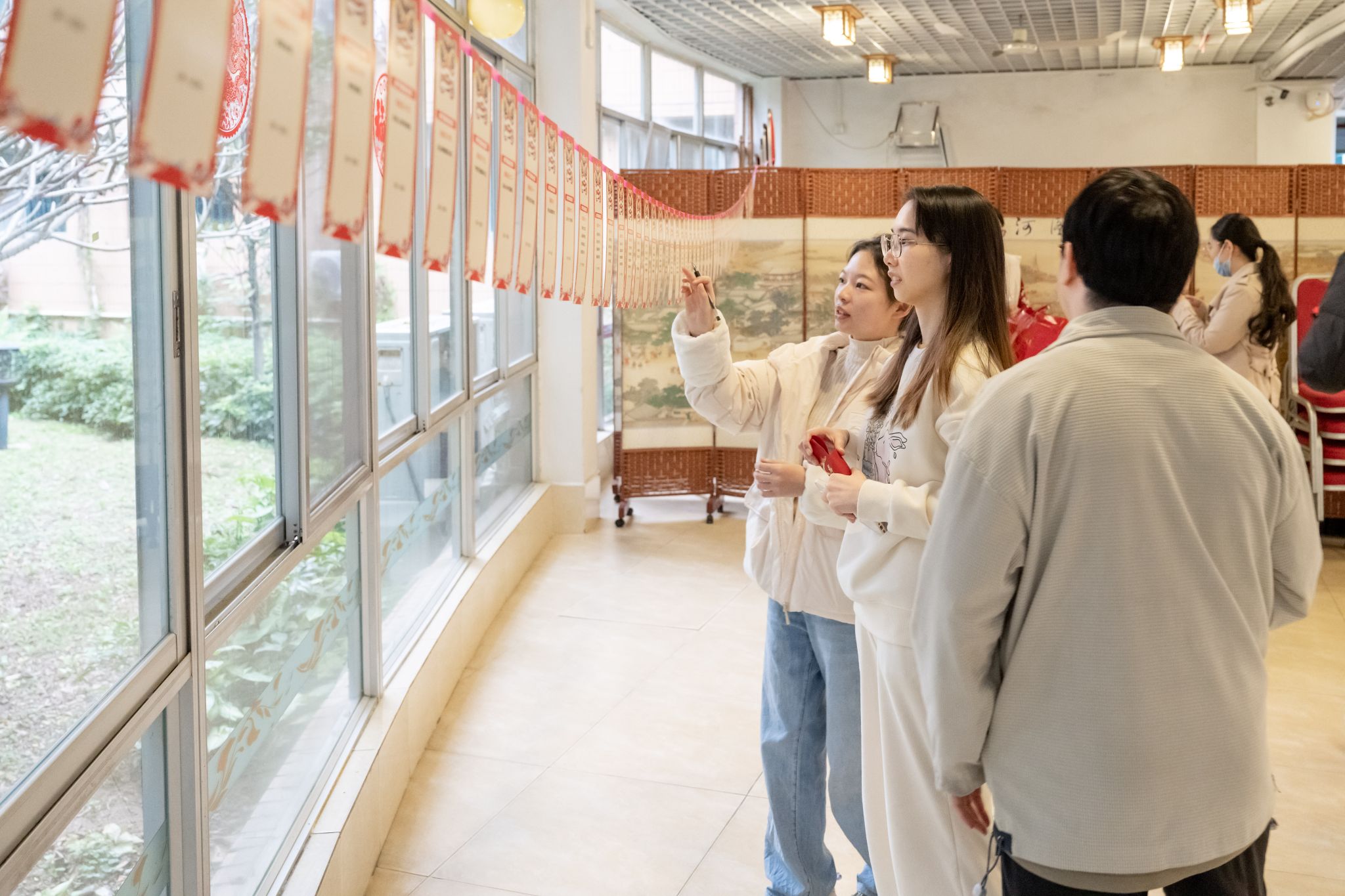 FC89CC463D77EF16B53B8D37E99_4169055B_51044 FC89CC463D77EF16B53B8D37E99_4169055B_51044