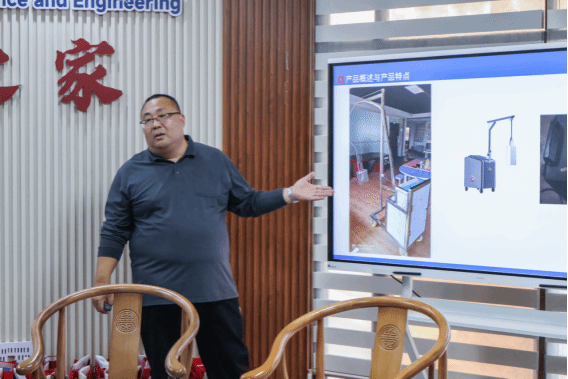 F702D19793EA5E1E3A224116BF1_77596048_18E58