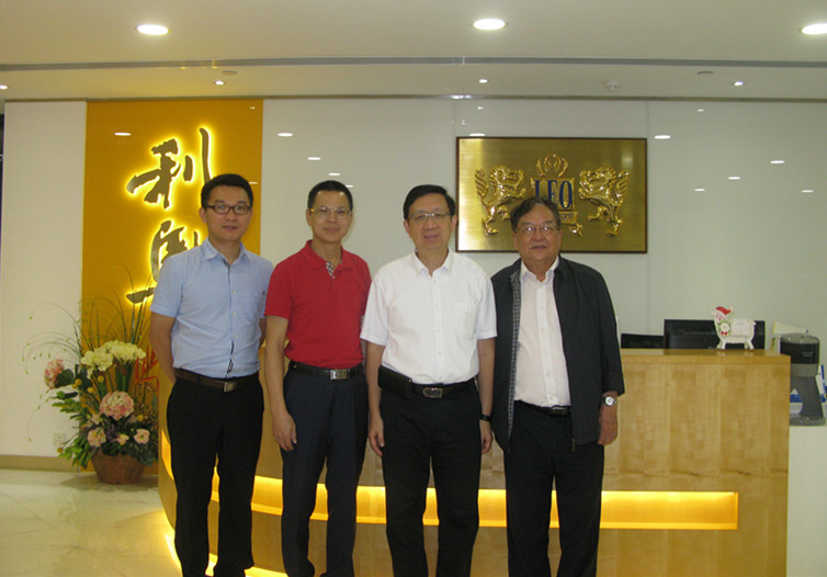 88D061F5C2FF5352EF4530C181C_F4CB77E9_1B079.jpg?e=