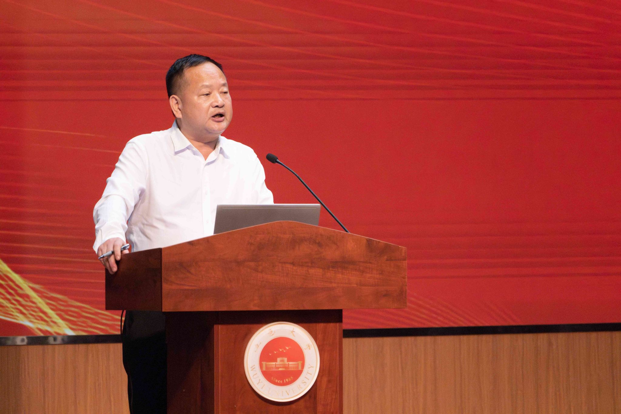 DFE165090C07B123D074816FF3D_02B45564_51C93