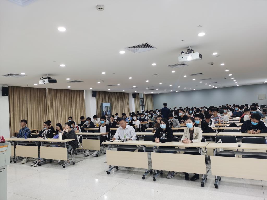 BEE98B87F23BE3B28E9C7017174_DF45D27C_150A6