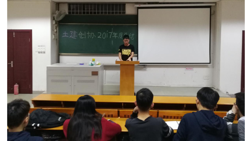 1347226DDDAB84360EE3DE1B829_266903C2_5EB1C