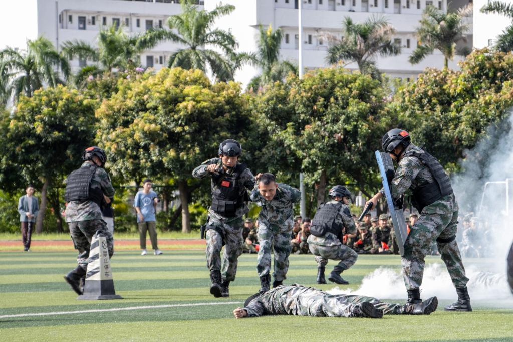 570E5C6A0E2144FFE849318AD69_C12F12AE_24E16 570E5C6A0E2144FFE849318AD69_C12F12AE_24E16