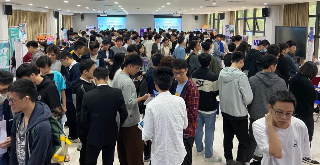 9C98E6F79431A1CD57102B26ECE_85D58416_19797