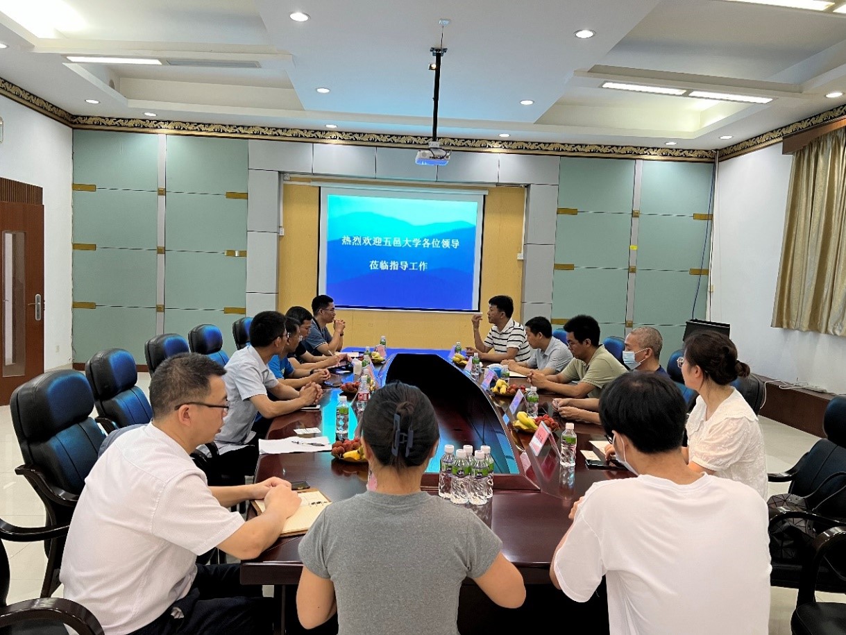 140C90F7BF2F1F9066733D99C58_6B7E9B55_433BE