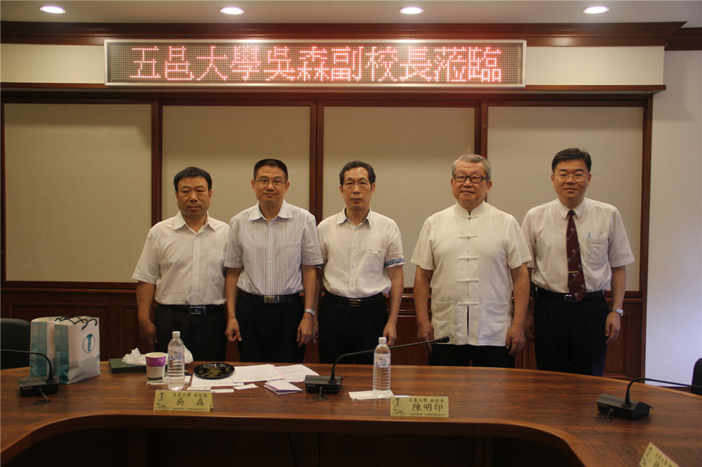 958BCABEB8ECEE7CE4706752503_47FF8322_2CC3B.jpg?e=