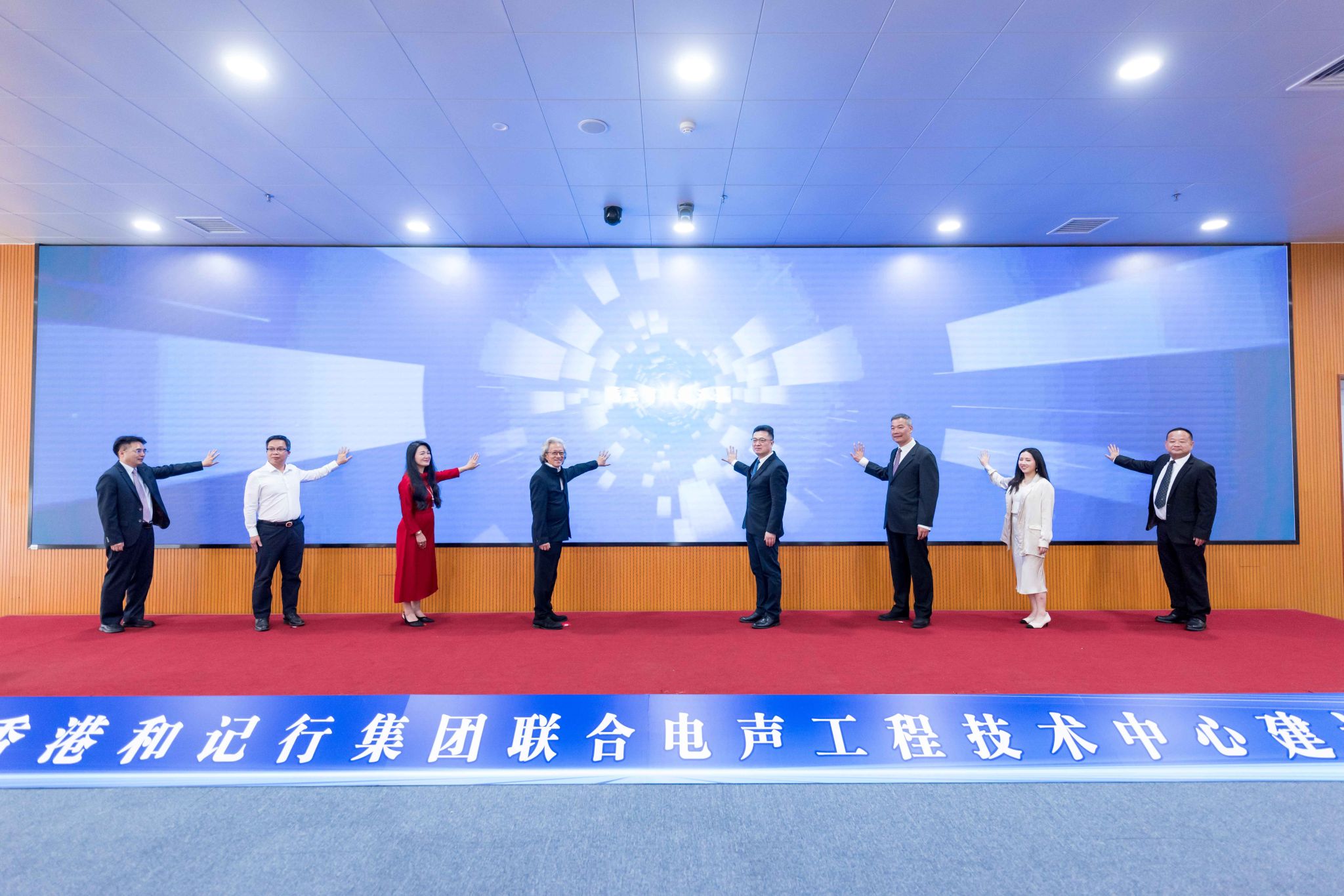 EAD5EFA2E14B2DD05E3080A25A6_DE459AB6_5054D