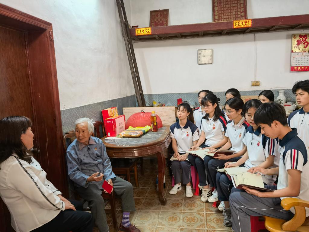 55CD0C70A83338F77204DA4CE3D_DAD3BC35_1BF1C