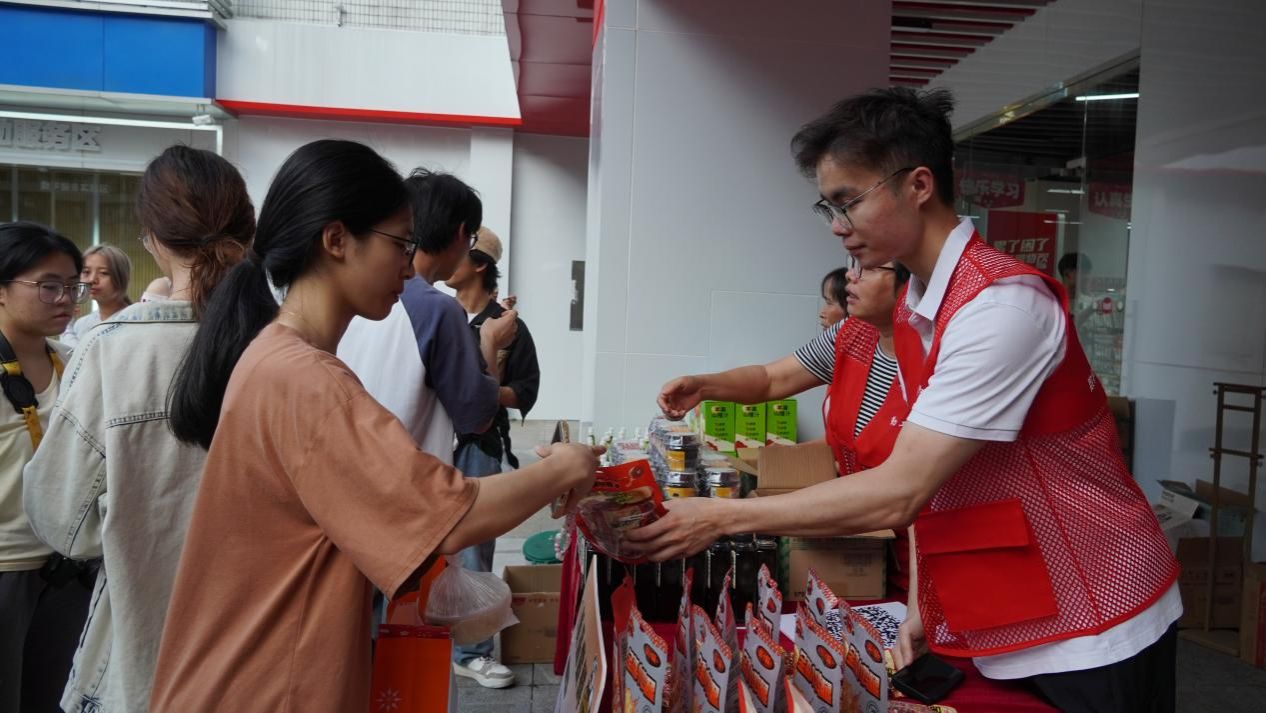 A9BBF43AB64C89787FAF7C6B31A_51A164AA_1E70C