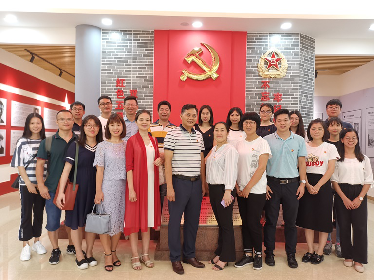 E938BE9C0C5B13890265D60DF5F_B71F1779_9A24B