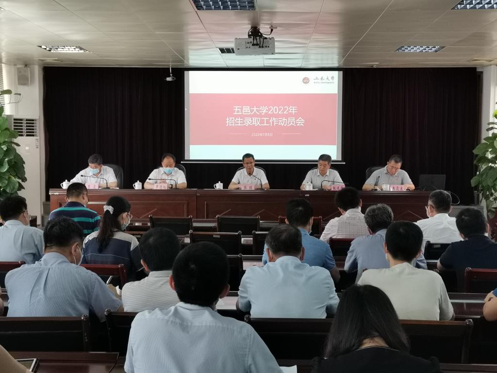 712B9CECE9478A85D4E4F9698D8_4A1F9AFF_16776