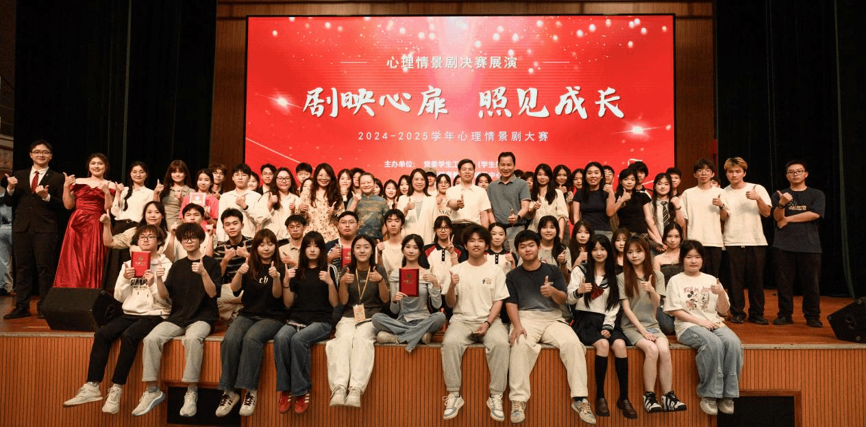 6D6ADD485C2E0BC04F310B07CAB_674DD427_6BEE2