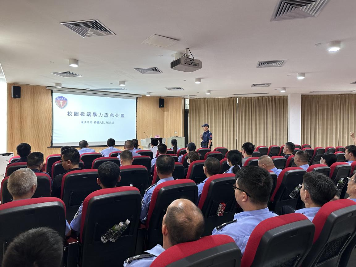 537B9B5C5F37AF2244E4A83FAFC_B37F5153_EFAB6