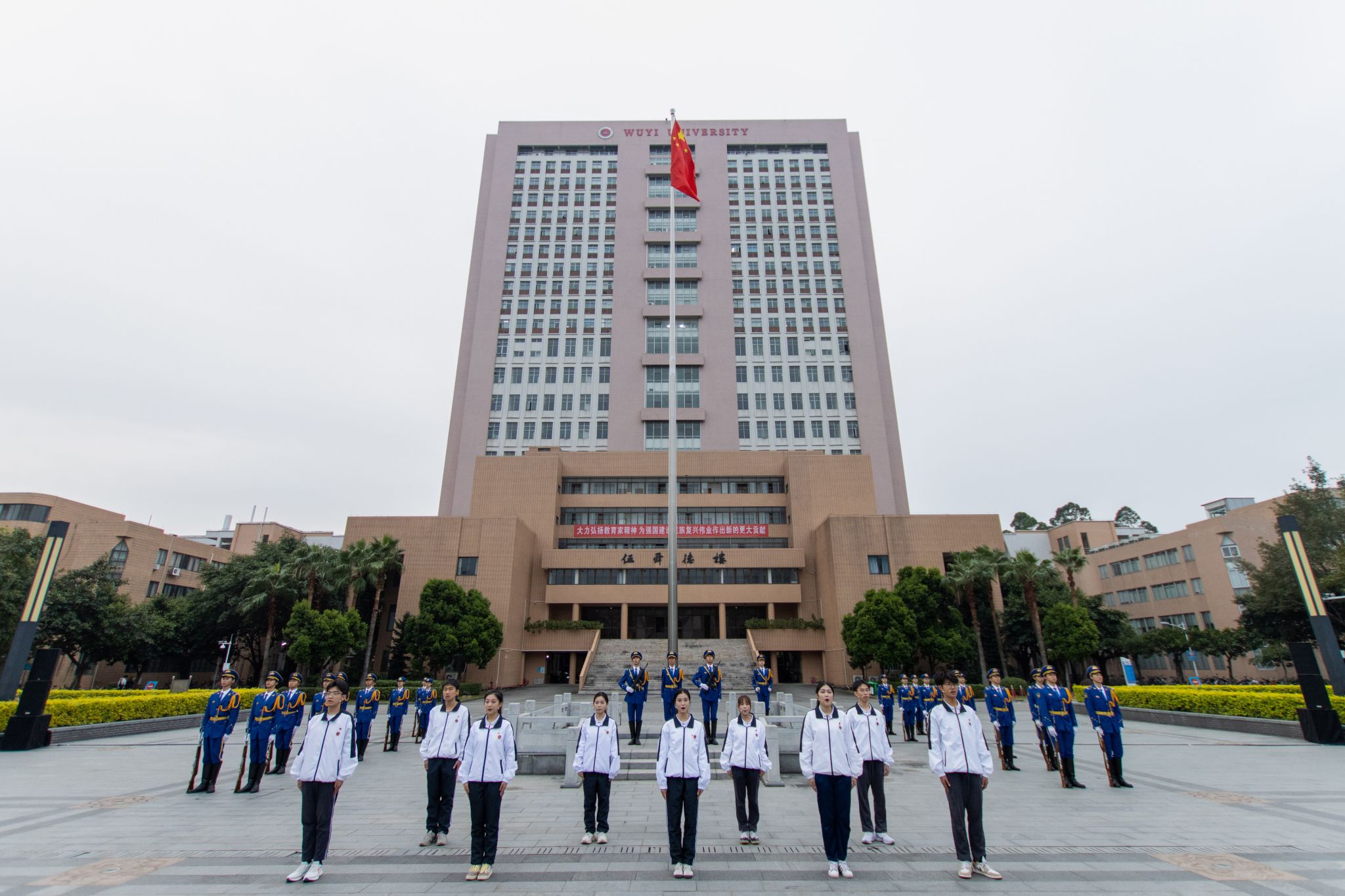 2056E6373E5E80D9F4FDF270745_F790F395_4F892 2056E6373E5E80D9F4FDF270745_F790F395_4F892