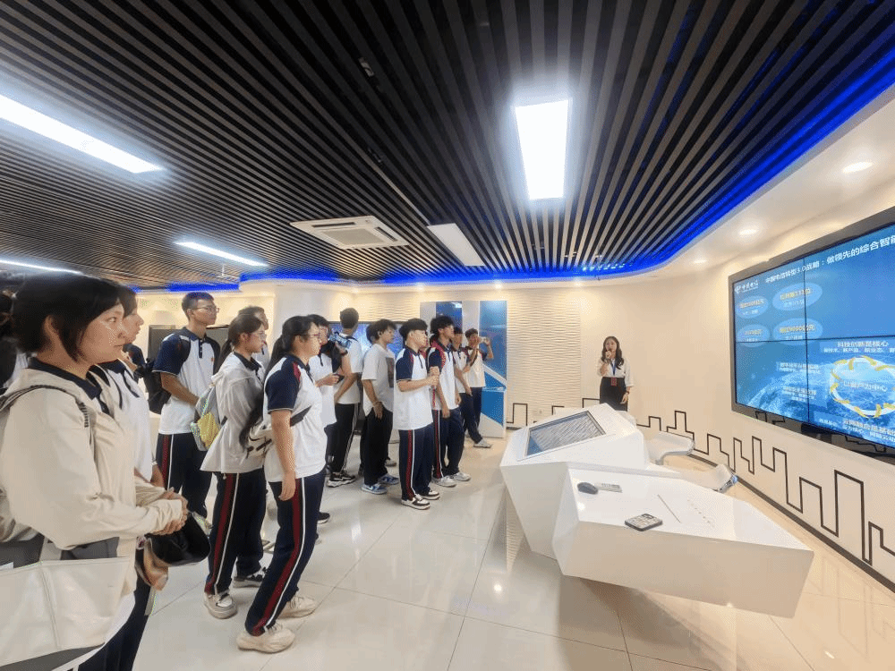 2E90376CAC14A895817821E0EE1_9A17DE3E_5B2AE 2E90376CAC14A895817821E0EE1_9A17DE3E_5B2AE