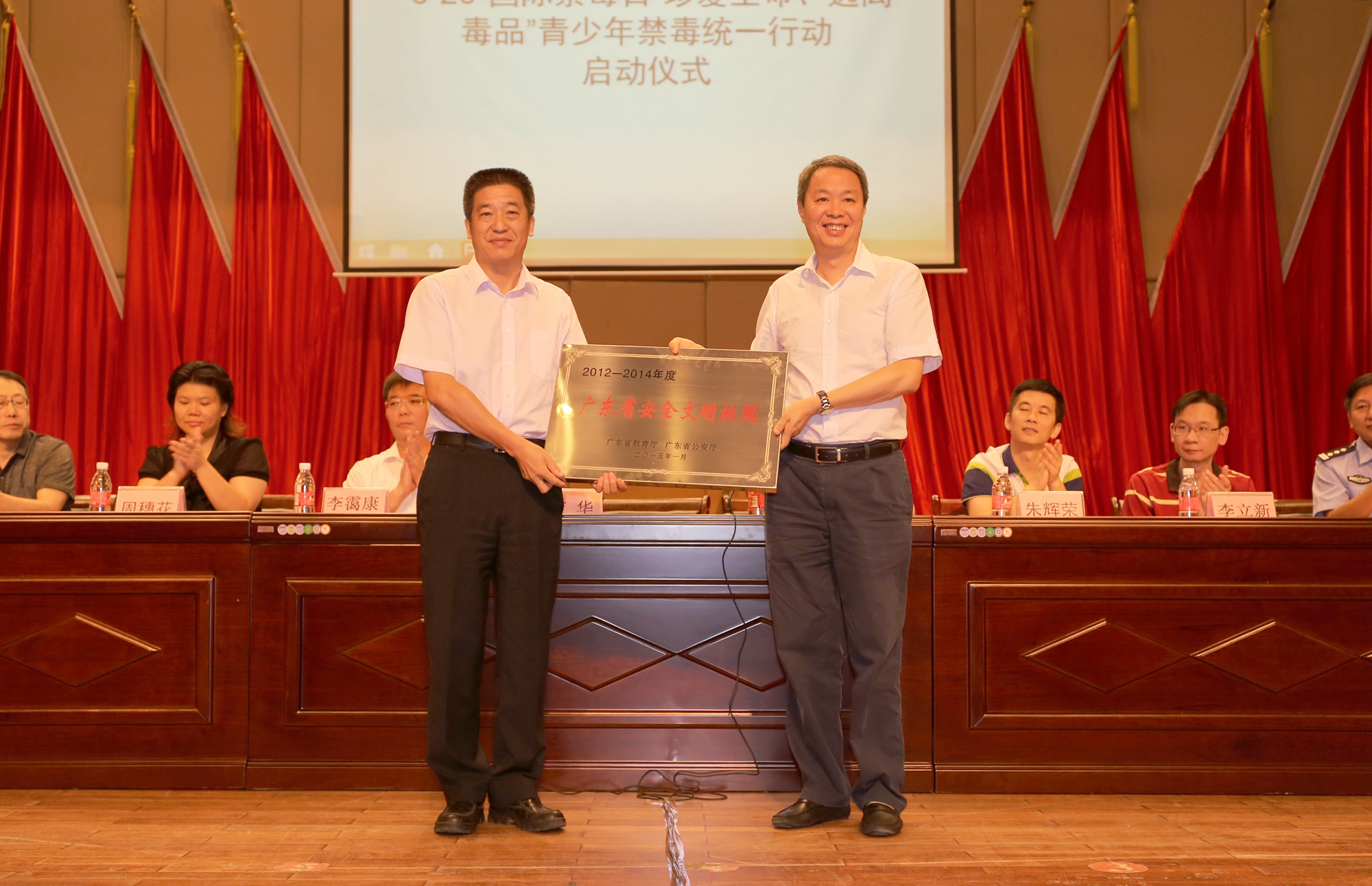 CA974117814A5CB93FB4DFAF922_582C3A37_19B31C.jpg?e=