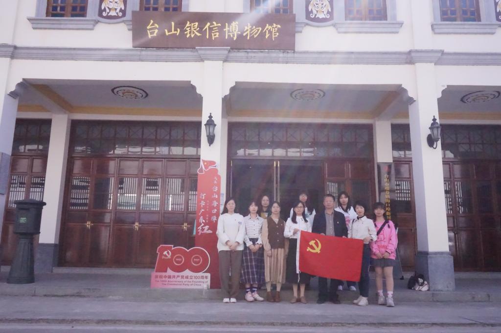 016C2EC126BC71E324390244753_E6987967_13A95 016C2EC126BC71E324390244753_E6987967_13A95