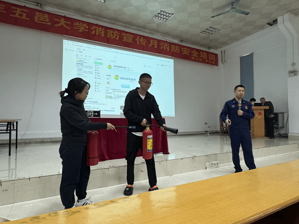 B8498EDC2FF1B40003E63AF6CE2_1756FE13_57B0A B8498EDC2FF1B40003E63AF6CE2_1756FE13_57B0A