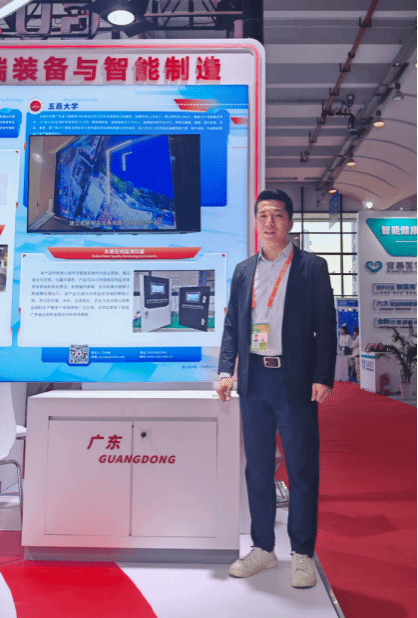 4DB95777B1AD6201BA961D8FADF_6980BD0F_198B0