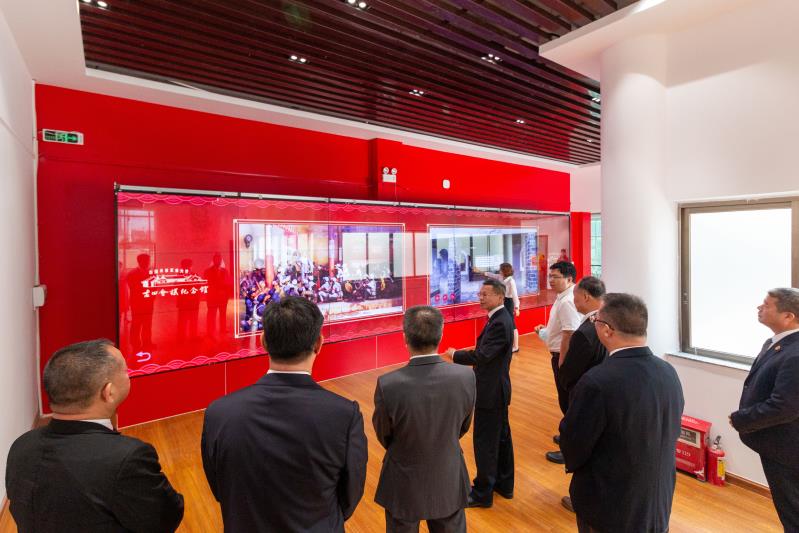 E32EBF41A7702A000CDDF7C34D9_4F79A9A8_F979 E32EBF41A7702A000CDDF7C34D9_4F79A9A8_F979