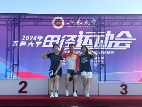 6EC0EA423F2E525E43D08C6AF82_01C797E3_3DA01