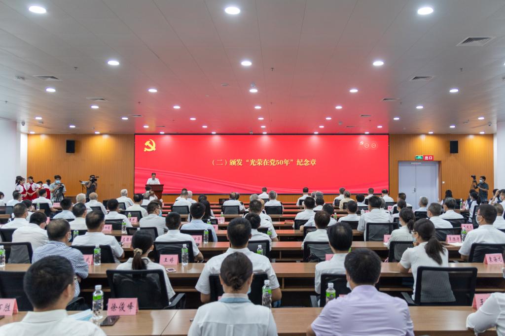 4D842A784856D563DFBAF19E679_E66230A7_1590A