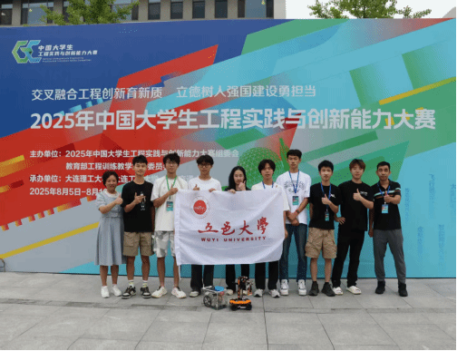 572963DC22B1BE870E83092D0FC_C0F7977A_150D9