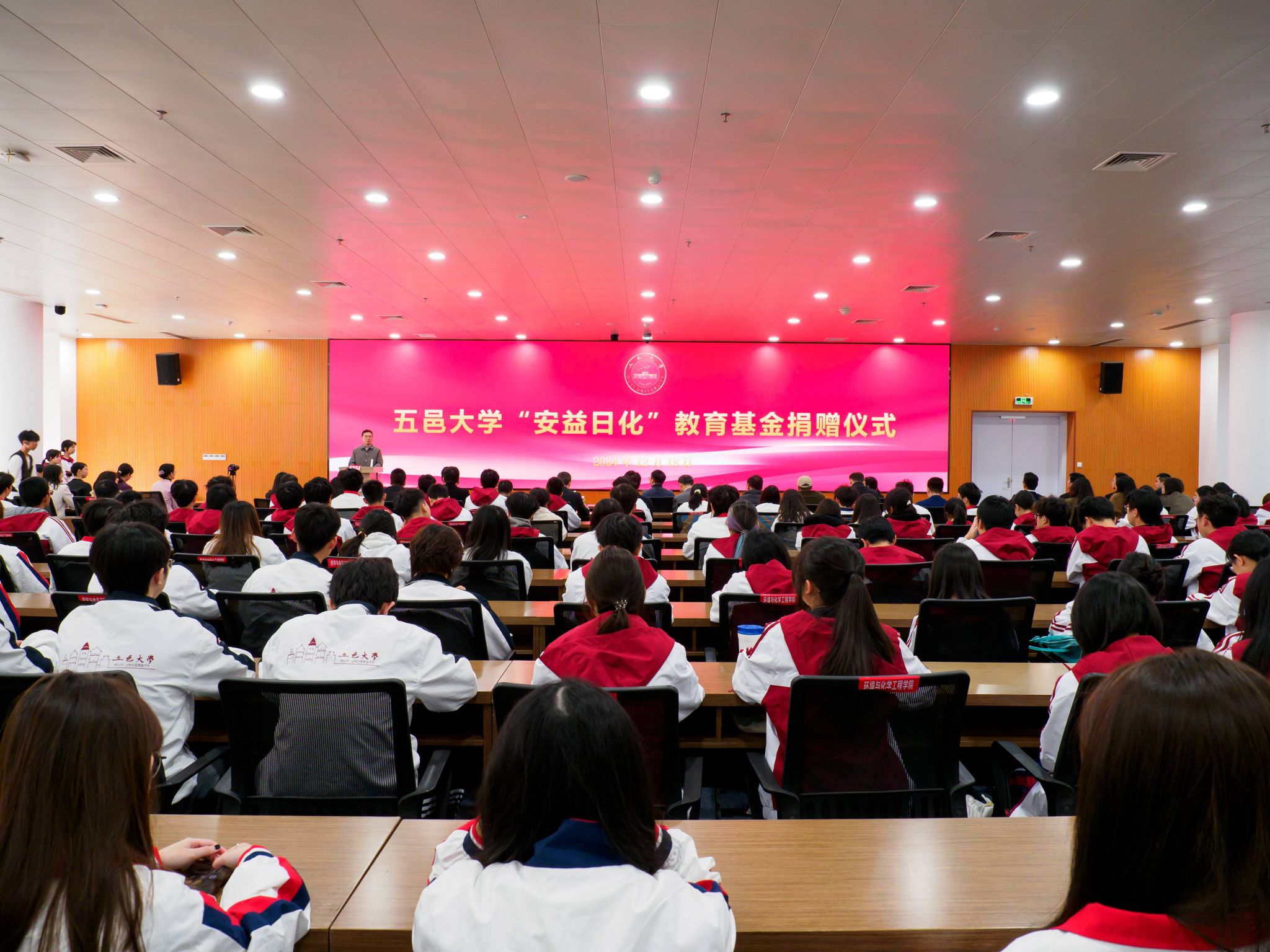 0B50DA44BF67B5B287B8147E161_A86A58B6_5B60B.jpg?e= 0B50DA44BF67B5B287B8147E161_A86A58B6_5B60B.jpg?e=