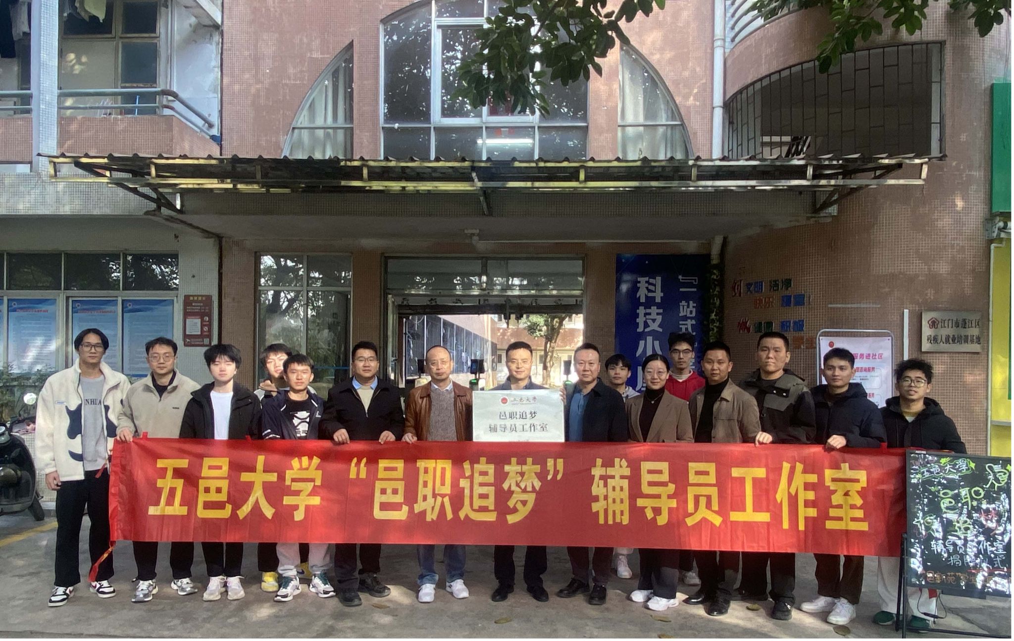 D685FA718F432361F5A597DF2BD_704F0016_6EF36