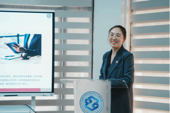 9DFA5109CF5D4E8CF8E734B85E5_855F5728_131B7