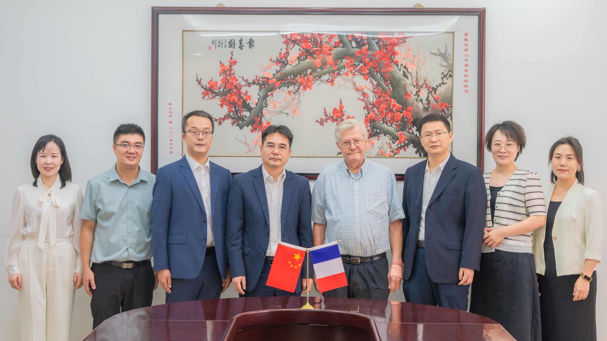 E5735E639E7097276D7871950CC_0ABB9DBB_41DF8