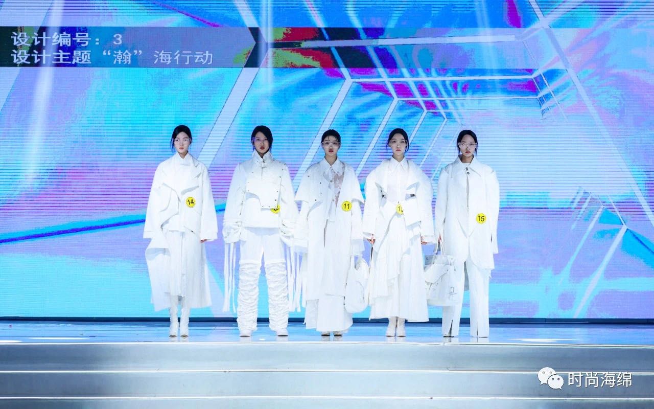 B50F52BD877BE68AFC22845C4CB_5441A24E_27135