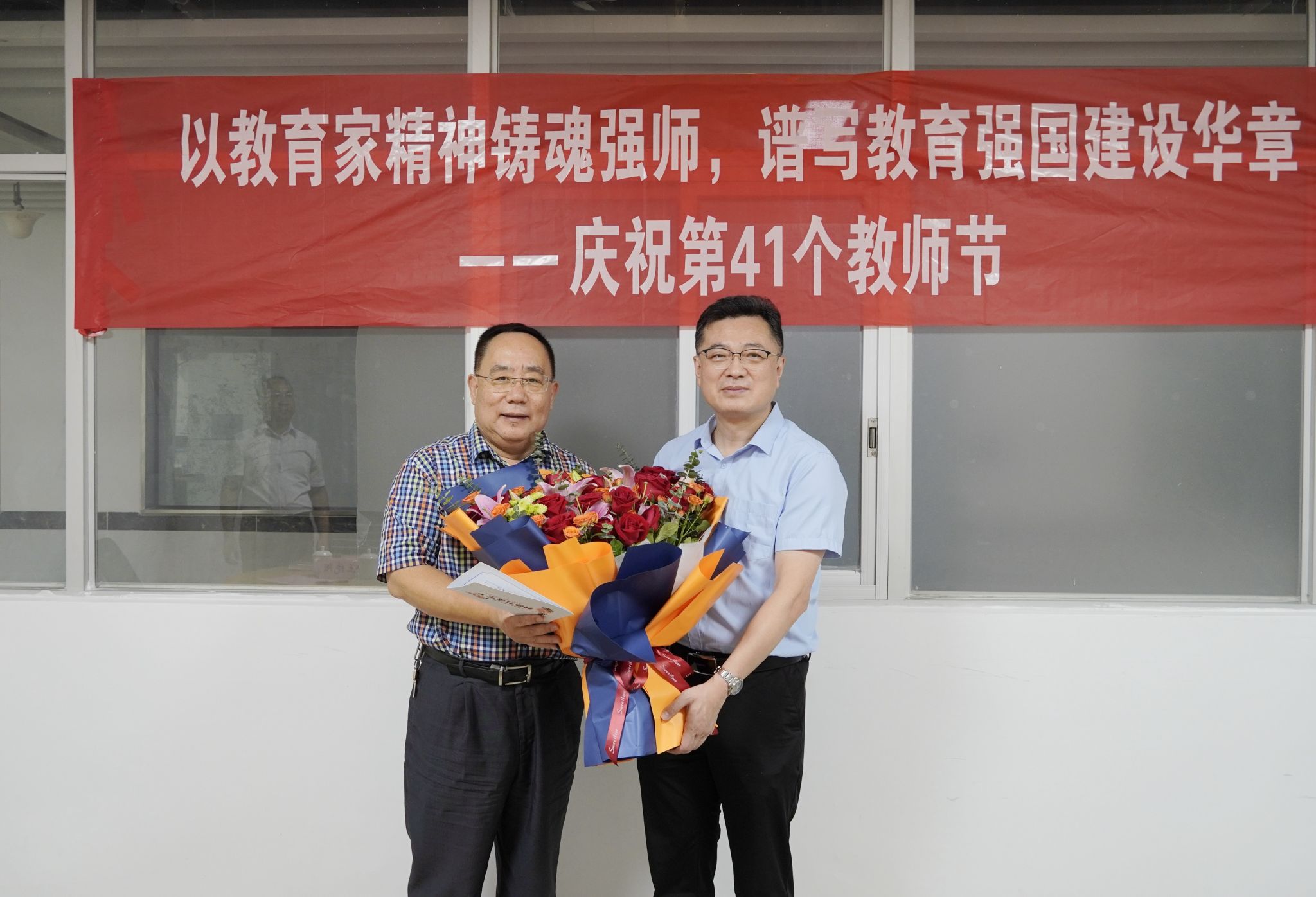 912E7D7BC638BFF3F2403FC21A8_F51F7F36_40BEF