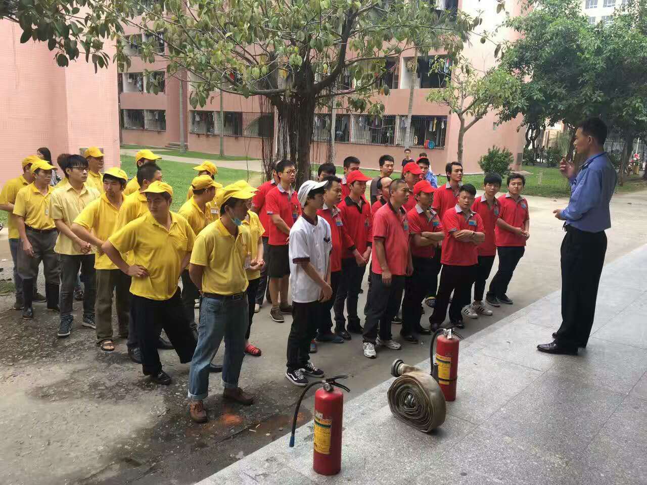 1E3F45D6D44C29881AB7AF10877_586CAC70_2630A.jpg?e= 1E3F45D6D44C29881AB7AF10877_586CAC70_2630A.jpg?e=