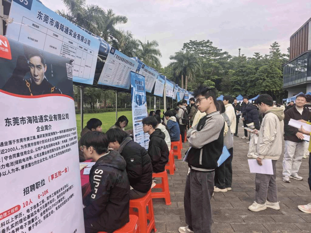 8E5A83465958D10D4342A46E406_803E171D_697DD