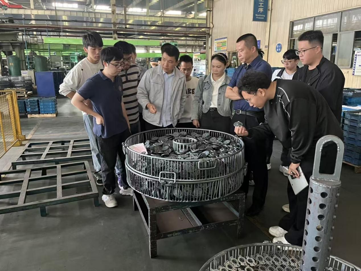 2FB899FFCE521DF73AC8A1899A7_E4ABA115_33711